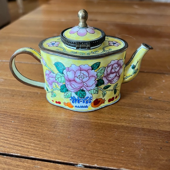 Kelvin Chen Mini Tea Pots - Picture 3 of 5